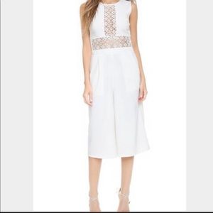 Sleeveless White Jumper NWOT